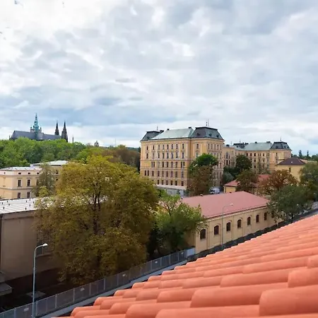 Apartamento Huge 5-bedrooms Near Castle